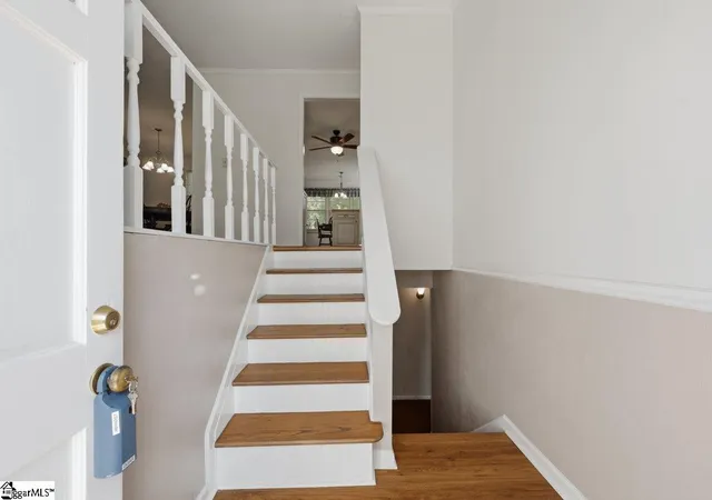 Photo 3 of Single family home for sale at 200 Eastcliffe Wy, Greenville, SC 29611 | MLS# 1599379 | Listing updated on 2026-07-31