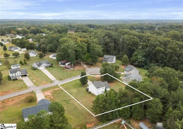 Homes for sale in Belton, SC | 102 Lochenshire Pl, Belton, SC 29627 | MLS# 1595757