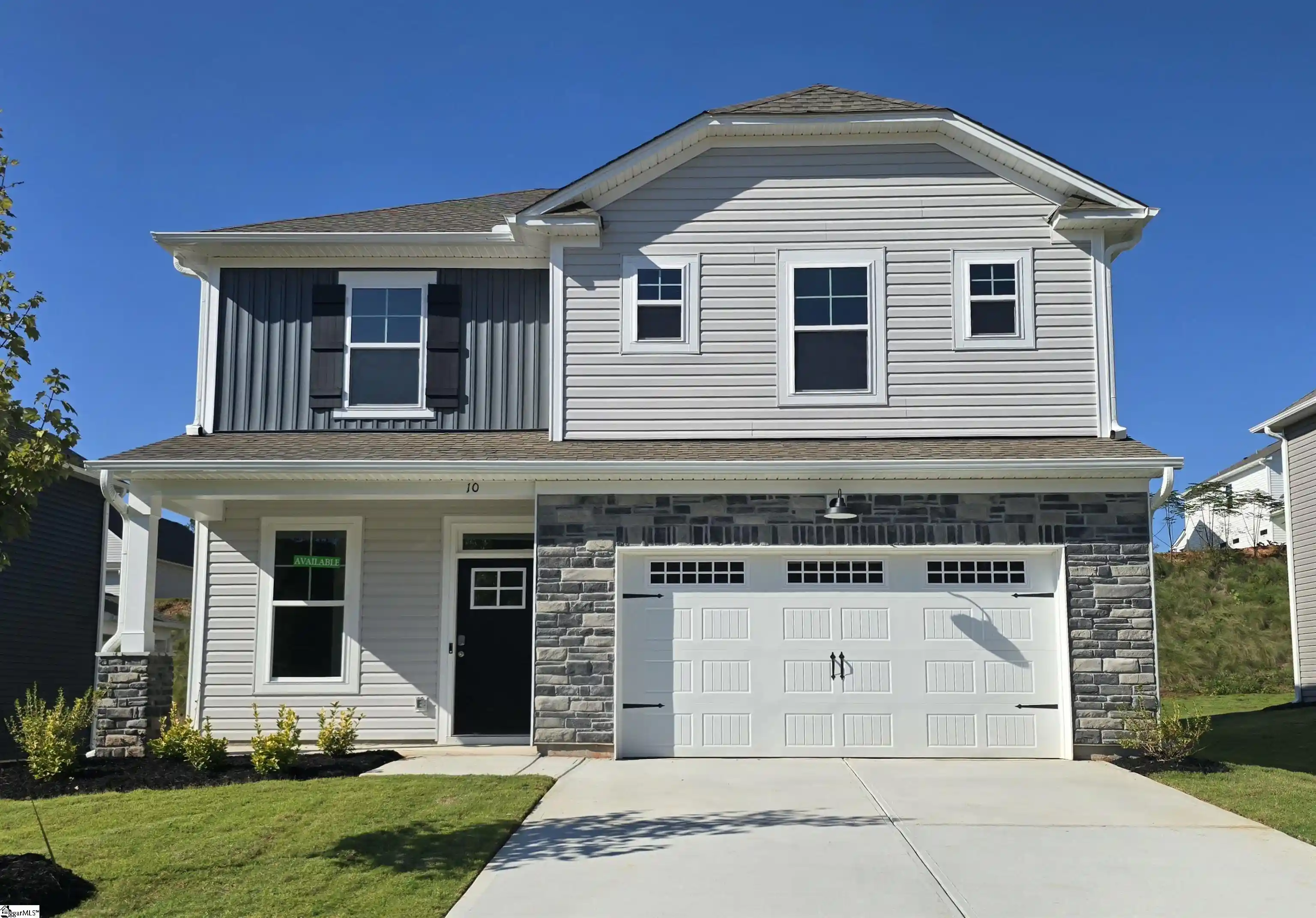 Photo 1 of Single family home for sale at 10 Gateway Dr, Central, SC 29630 | MLS# 1606997 | Listing updated on 2026-10-27