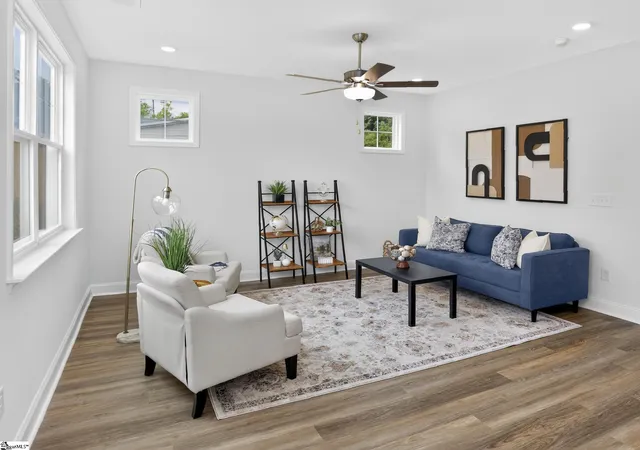 Photo 3 of Single family home for sale at 99 Sangamo Dr, Greenville, SC 29611 | MLS# 1595560 | Listing updated on 2026-09-16
