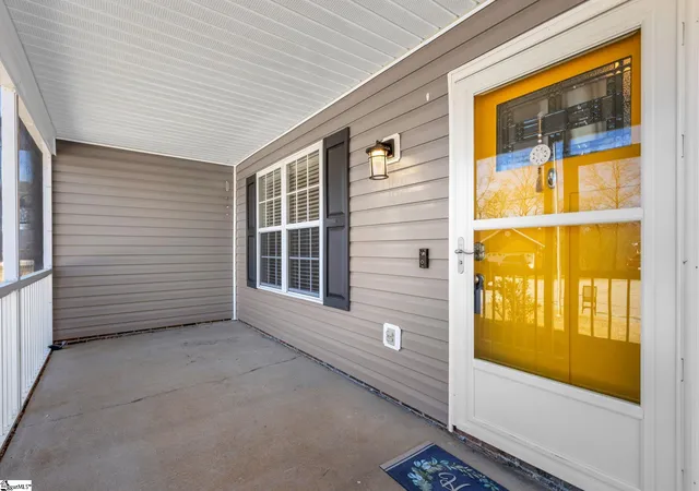 Homes for sale in Simpsonville, SC | 15 Waterthrush Wy, Simpsonville, SC 29680 | MLS# 1585599