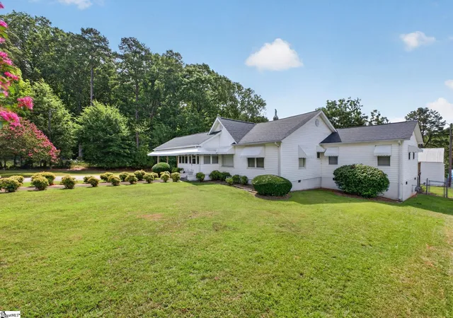 Photo 2 of Single family home for sale at 119 Paula Cir, Union, SC 29379 | MLS# 1598906 | Listing updated on 2026-09-25