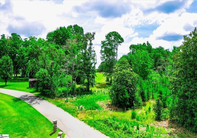 Homes for sale in Travelers Rest, SC | 301 Clearview Rd, Travelers Rest, SC 29690 | MLS# 1595439