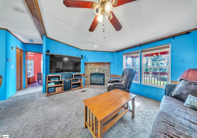 Photo 4 of Manufactured home for sale at 362 Edwards Rd, Duncan, SC 29334 | MLS# 1597006 | Listing updated on 2026-10-01