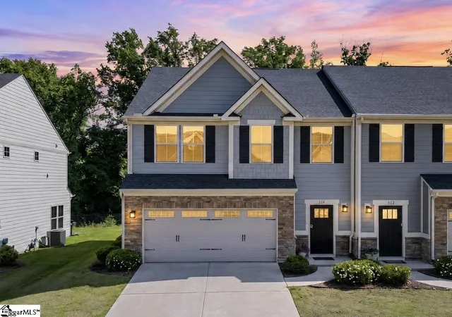 Photo 1 of Townhouse for sale at 514 Martin Creek Dr, Simpsonville, SC 29680 | MLS# 1593400 | Listing updated on 2026-09-05