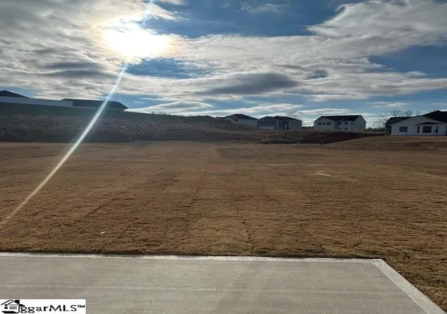 Photo 2 of Sale Pending at 454 Haddon Trl, Woodruff, SC 29388 | MLS# 1567395 | Listing updated on 2026-01-15