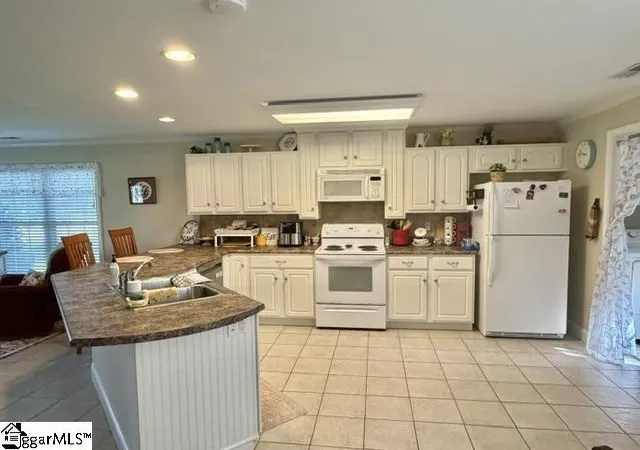 Photo 2 of Single family home for sale at 115 Taylors Rd, Taylors, SC 29687 | MLS# 1601040 | Listing updated on 2026-09-11