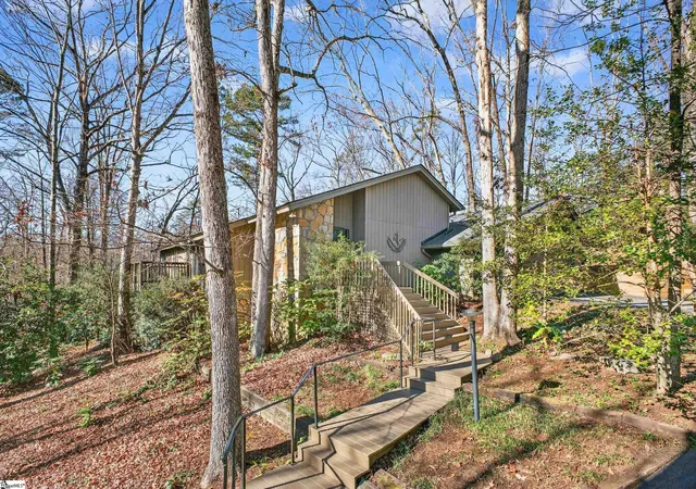Photo 2 of Single family home for sale at 434 Henderson Rd, Greenville, SC 29607 | MLS# 1598046 | Listing updated on 2026-08-24