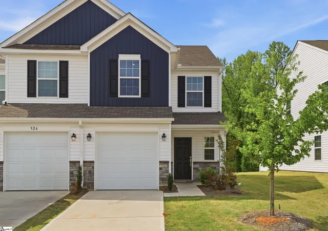 1st image of 922 Powder Creek Dr, Woodruff, SC 29388 | MLS# 1590790