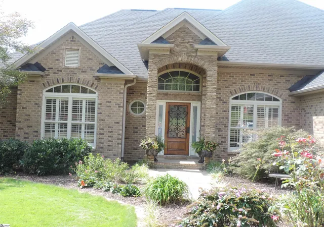 Photo 3 of Sale Pending at 560 Chattooga Rd, Roebuck, SC 29378 | MLS# 1602264 | Listing updated on 2026-08-31