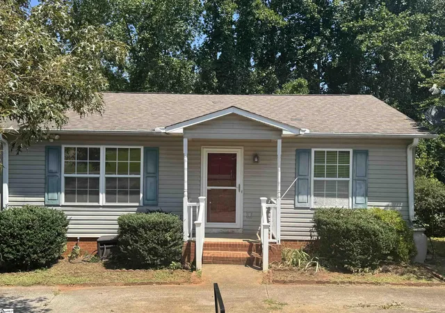 Photo 1 of Single family home for sale at 109 Everest Dr, Inman, SC 29349 | MLS# 1601520 | Listing updated on 2026-09-01