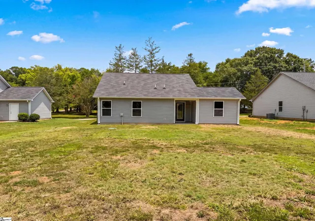 Homes for sale in Chesnee, SC | 180 Old Airport Rd, Chesnee, SC 29323 | MLS# 1596884