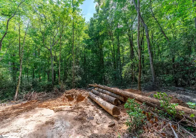 Photo 3 of House for sale at 0 Fairway Woods Dr, Pickens, SC 29671 | MLS# 1598084 | Listing updated on 2026-09-03
