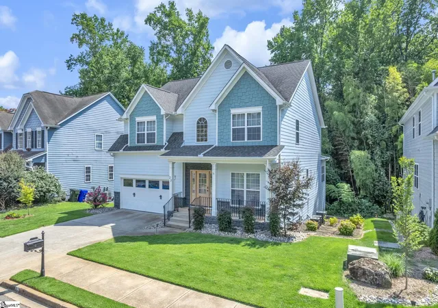 Photo 1 of Sale Pending at 27 Richland Creek Dr, Greenville, SC 29609 | MLS# 1599156 | Listing updated on 2026-08-17