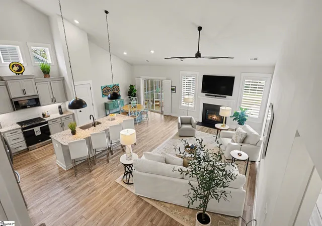 Photo 1 of Single family home for sale at 605 Sunwater Dr, Duncan, SC 29334 | MLS# 1587335 | Listing updated on 2026-09-03