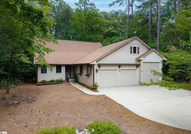 1st image of 203 Long Reach Dr, Salem, SC 29676 | MLS# 1597709