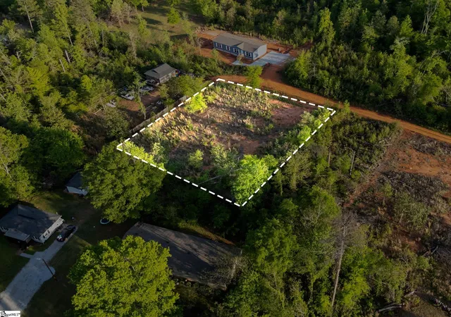 Photo 3 of Land for sale at 00 Englewood Dr, Greenville, SC 29605 | MLS# 1590614 | Listing updated on 2026-09-05