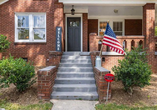 Photo 2 of Sale Pending at 29 Mcadoo Ave, Greenville, SC 29607 | MLS# 1595589 | Listing updated on 2026-07-20