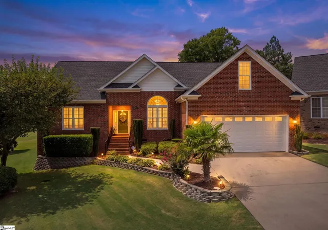 Photo 1 of Single family home for sale at 30 Belle Terre Ct, Greenville, SC 29609 | MLS# 1601737 | Listing updated on 2026-09-15
