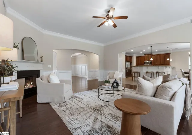Photo 3 of Single family home for sale at 5 Tea Olive Pl, Simpsonville, SC 29680 | MLS# 1602370 | Listing updated on 2026-09-18