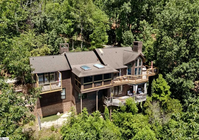 Photo 3 of Single family home for sale at 875 Altamont Rd, Greenville, SC 29609 | MLS# 1593906 | Listing updated on 2026-07-06