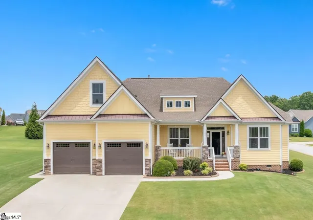Homes for sale in Travelers Rest, SC | 600 Snowshoe Ct, Travelers Rest, SC 29690 | MLS# 1596187