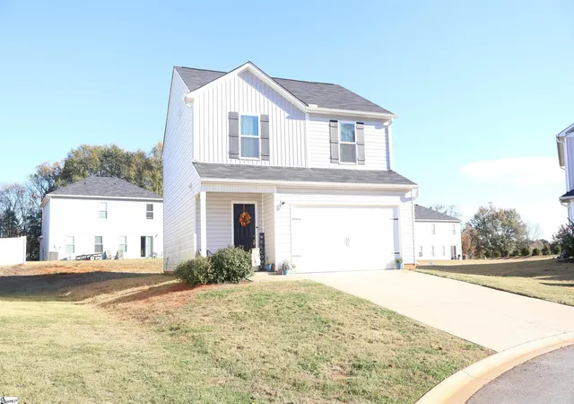 Photo 1 of Single family home for sale at 717 Tacoma Trl, Spartanburg, SC 29307 | MLS# 1574606 | Listing updated on 2026-05-25