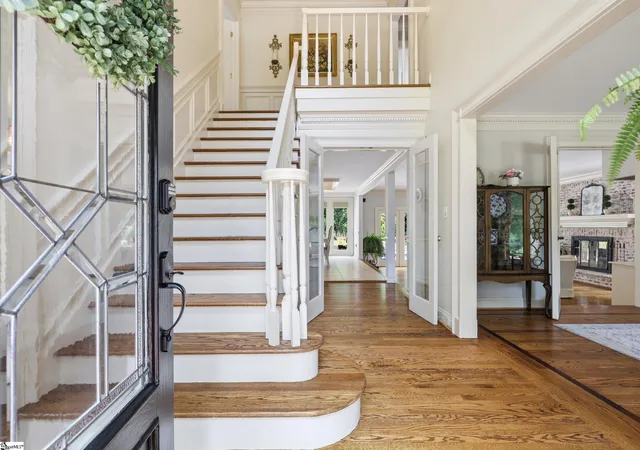 Photo 3 of Single family home for sale at 110 River Forest Ln, Greenville, SC 29615 | MLS# 1595044 | Listing updated on 2026-09-04