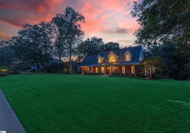 Photo 2 of Sale Pending at 5 King Eider Wy, Taylors, SC 29687 | MLS# 1602036 | Listing updated on 2026-09-08