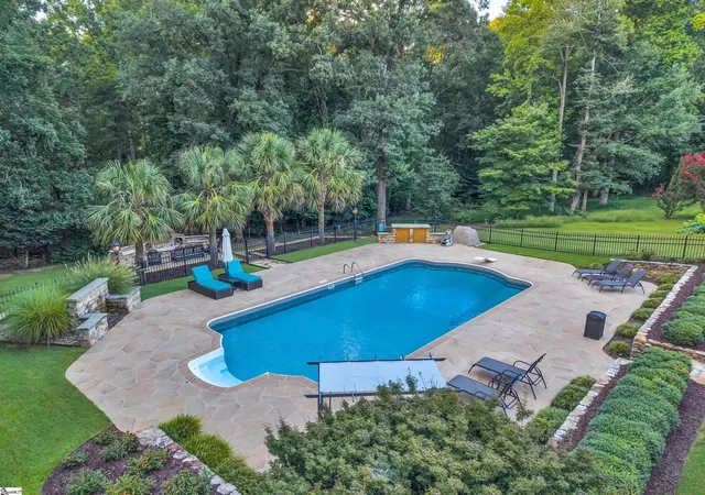 Photo 4 of Sale Pending at 5 King Eider Wy, Taylors, SC 29687 | MLS# 1602036 | Listing updated on 2026-09-08