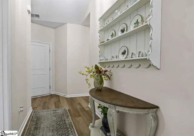 Photo 5 of Single family home for sale at 278 E Pyrenees Dr, Lyman, SC 29365 | MLS# 1601575 | Listing updated on 2026-08-24