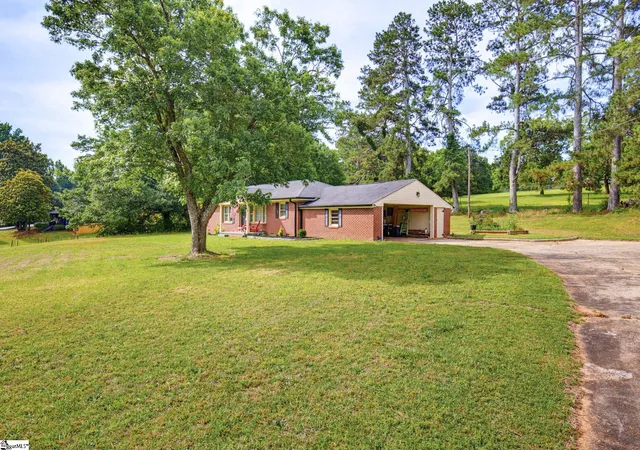 3rd image of 107 Wilson Rd, Anderson, SC 29625 | MLS# 1594539
