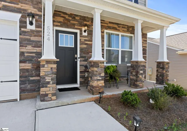 Photo 2 of Single family home for sale at 524 Sapling Gap Rd, Greer, SC 29651 | MLS# 1598136 | Listing updated on 2026-09-06