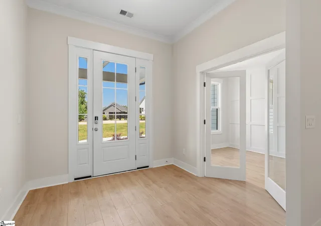 Photo 4 of Single family home for sale at 202 Timothy Ct, Anderson, SC 29621 | MLS# 1584727 | Listing updated on 2026-10-16