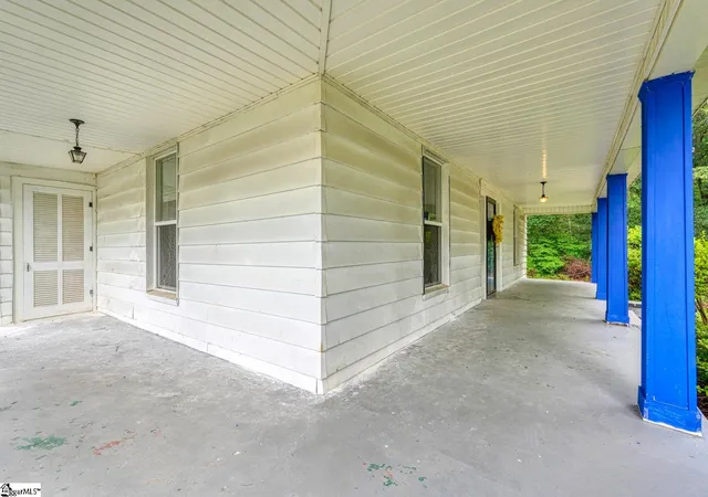 Photo 2 of Single family home for sale at 803 Saxon Ave, Spartanburg, SC 29301 | MLS# 1600076 | Listing updated on 2026-08-18