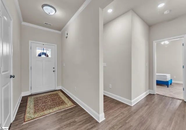 Photo 3 of Single family home for sale at 4 Harvestwood Pl, Greenville, SC 29605 | MLS# 1600316 | Listing updated on 2026-09-12