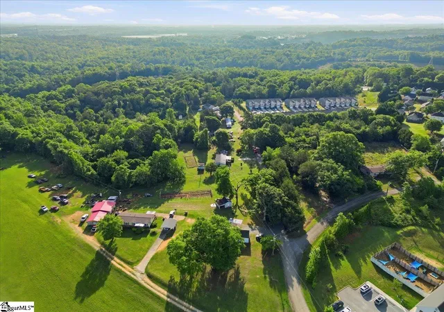 5th image of 203 Jackson Rd, Piedmont, SC 29673 | MLS# 1593983