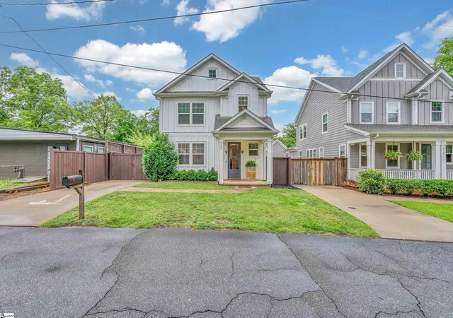 2nd image of 109 David St, Greenville, SC 29609 | MLS# 1596619