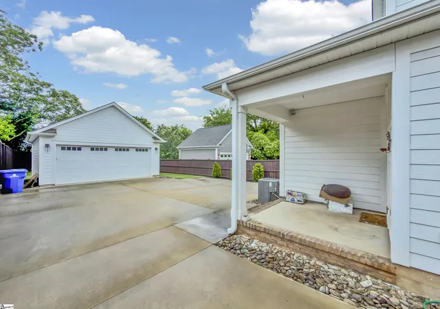 3rd image of 109 David St, Greenville, SC 29609 | MLS# 1596619