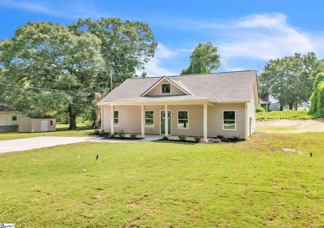 2nd image of 109 Williams Street Ext, Williamston, SC 29697 | MLS# 1602238