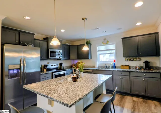 Photo 4 of Single family home for sale at 418 Icebow Rd, Fountain Inn, SC 29644 | MLS# 1600802 | Listing updated on 2026-10-05