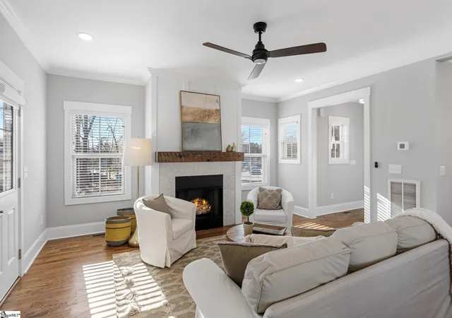 Photo 4 of Single family home for sale at 107 Potomac Ave, Greenville, SC 29605 | MLS# 1595631 | Listing updated on 2026-06-22