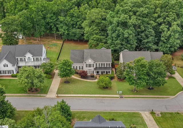 Homes for sale in Fountain Inn, SC | 209 Hartwick Ln, Fountain Inn, SC 29644 | MLS# 1594275