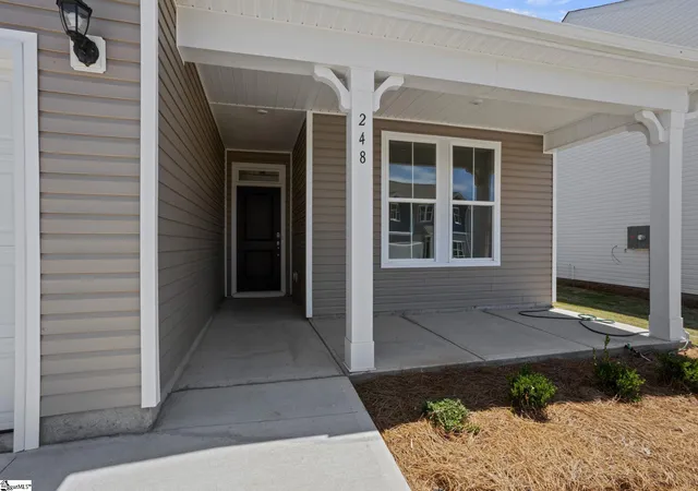 Photo 3 of Single family home for sale at 248 Pretoria Dr #Lot 98, Woodruff, SC 29388 | MLS# 1591979 | Listing updated on 2026-10-16