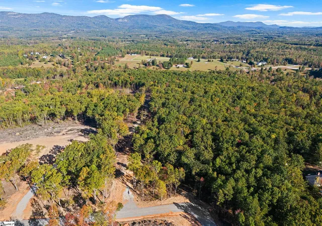 2nd image of 1944 Pleasant Hill Rd, Greer, SC 29651 | MLS# 1573289