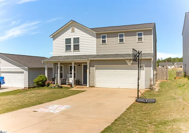 Photo 1 of Single family home for sale at 82 Lyman Lake Rd, Lyman, SC 29365 | MLS# 1592466 | Listing updated on 2026-08-20