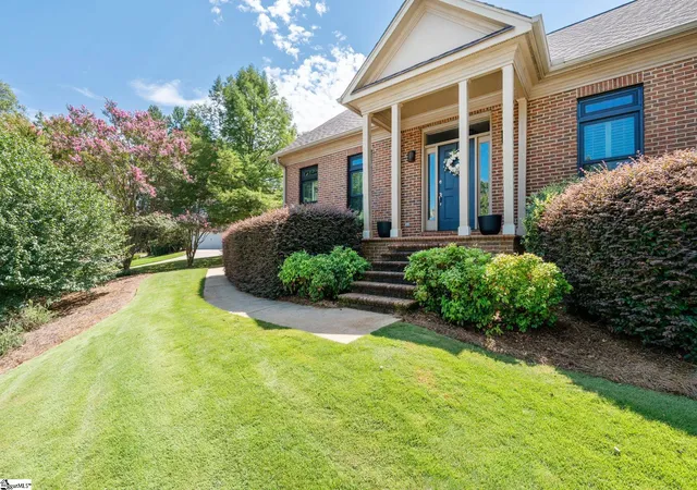 Photo 3 of Single family home for sale at 1 Wildlife Trl, Greer, SC 29650 | MLS# 1601625 | Listing updated on 2026-09-28