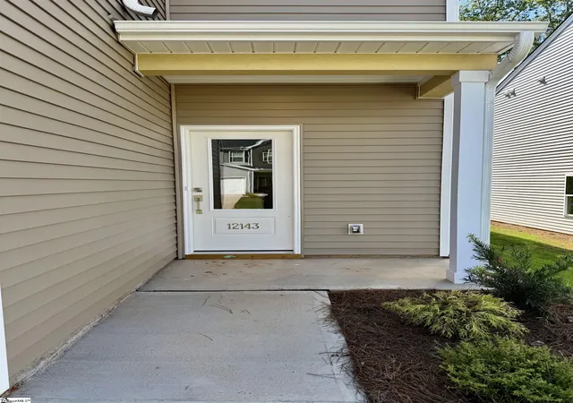 Photo 3 of Single family home for sale at 12143 Lansbury Dr #lot 64, Inman, SC 29349 | MLS# 1590817 | Listing updated on 2026-10-06