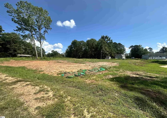 Photo 2 of Sale Pending at 0 Shenandoah Dr, Laurens, SC 29360 | MLS# 1601153 | Listing updated on 2026-08-20