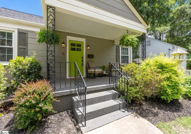 Photo 3 of Single family home for sale at 11 Tabor St, Greenville, SC 29609 | MLS# 1596075 | Listing updated on 2026-09-09